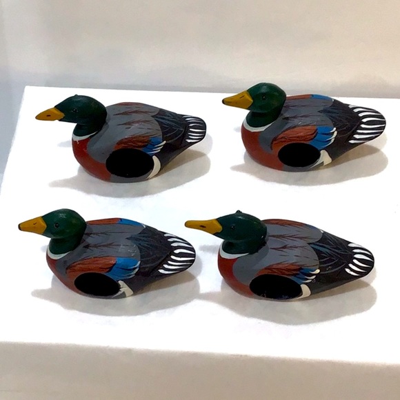 Four Mallard Duck Napkin Rings - Picture 5 of 7